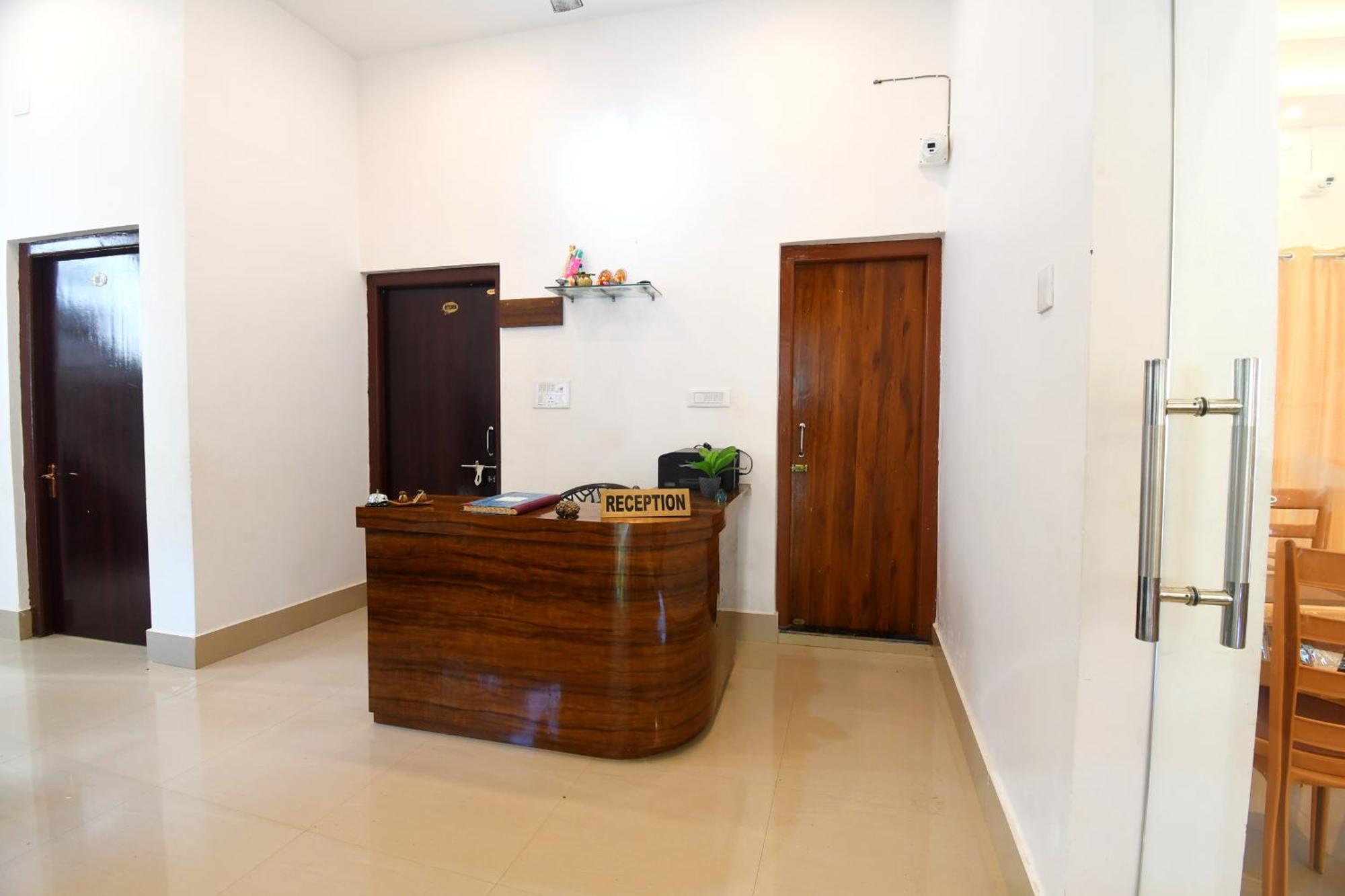 Bonobitaan Hotel & Restaurant Sri Niketan Ngoại thất bức ảnh