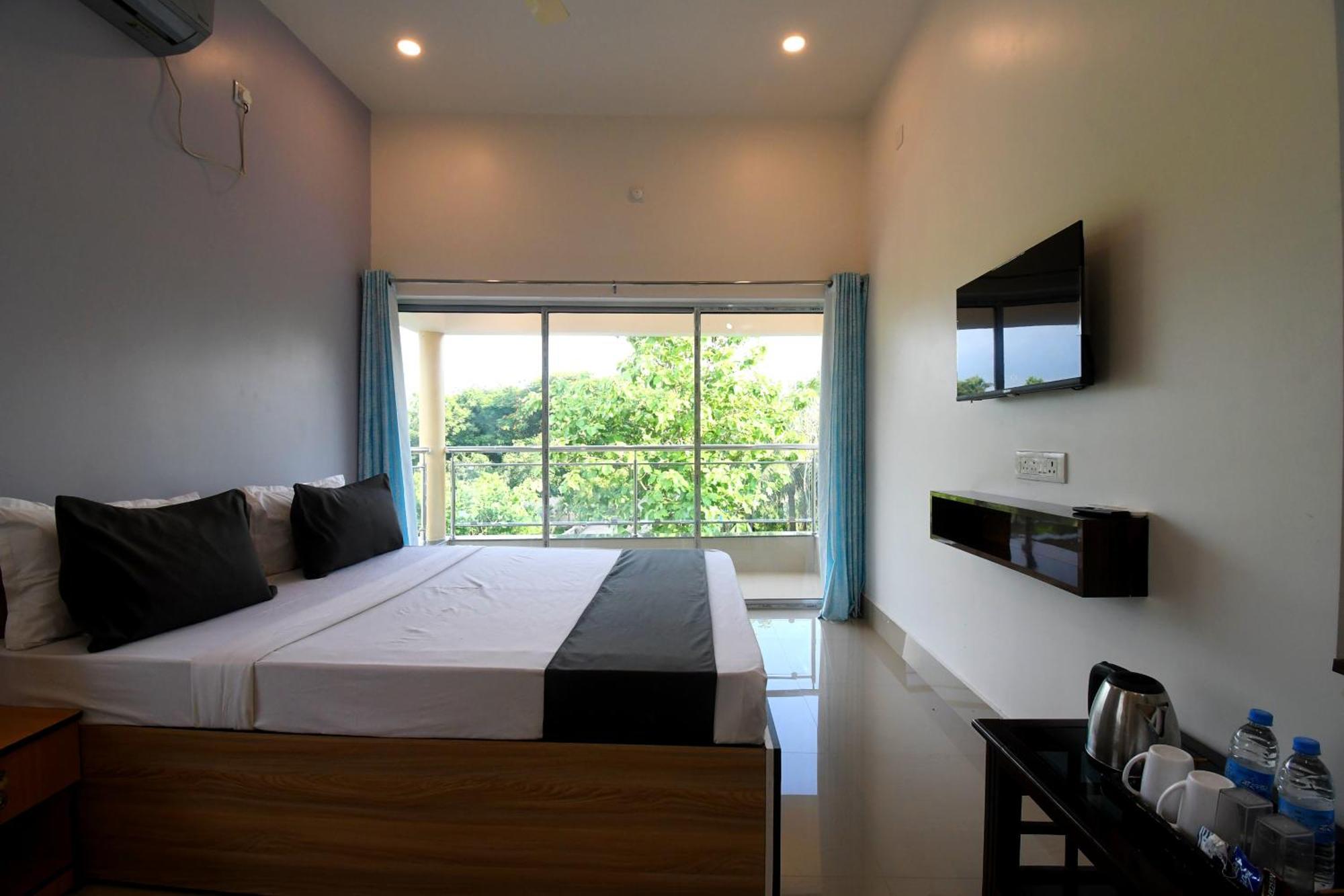 Bonobitaan Hotel & Restaurant Sri Niketan Ngoại thất bức ảnh