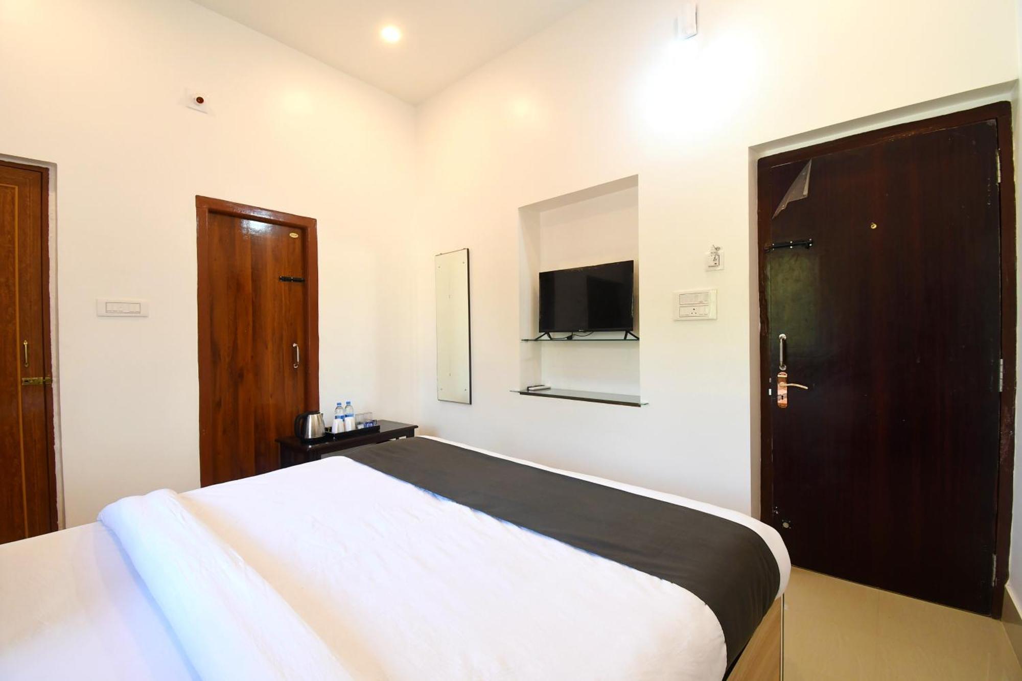 Bonobitaan Hotel & Restaurant Sri Niketan Ngoại thất bức ảnh